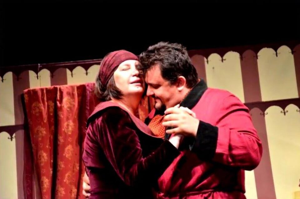 Comedia de mare succes „Amanta”, în prima zi din noiembrie, pe scena suceveană