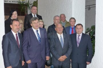 Corneliu Popovici și Aurel Olarean deschid listele PMP Suceava pentru alegerile parlamentare