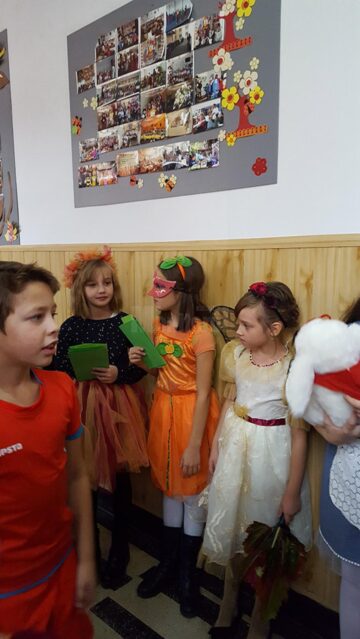 Elevii Școlii Nr.1 Suceava au sărbătorit o „toamnă de poveste”