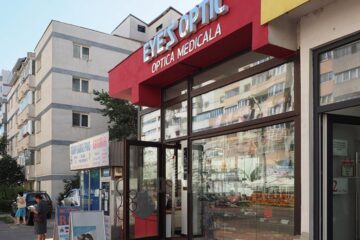 Magazinul Eye's Optic de pe bulevardul George Enescu