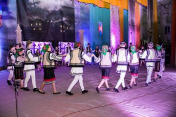 Elevii s-au străduit să ofere un spectacol cât mai diversificat