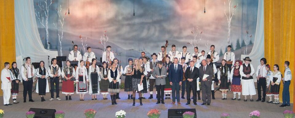 Laureații Festivalului "Cântecele Neamului"