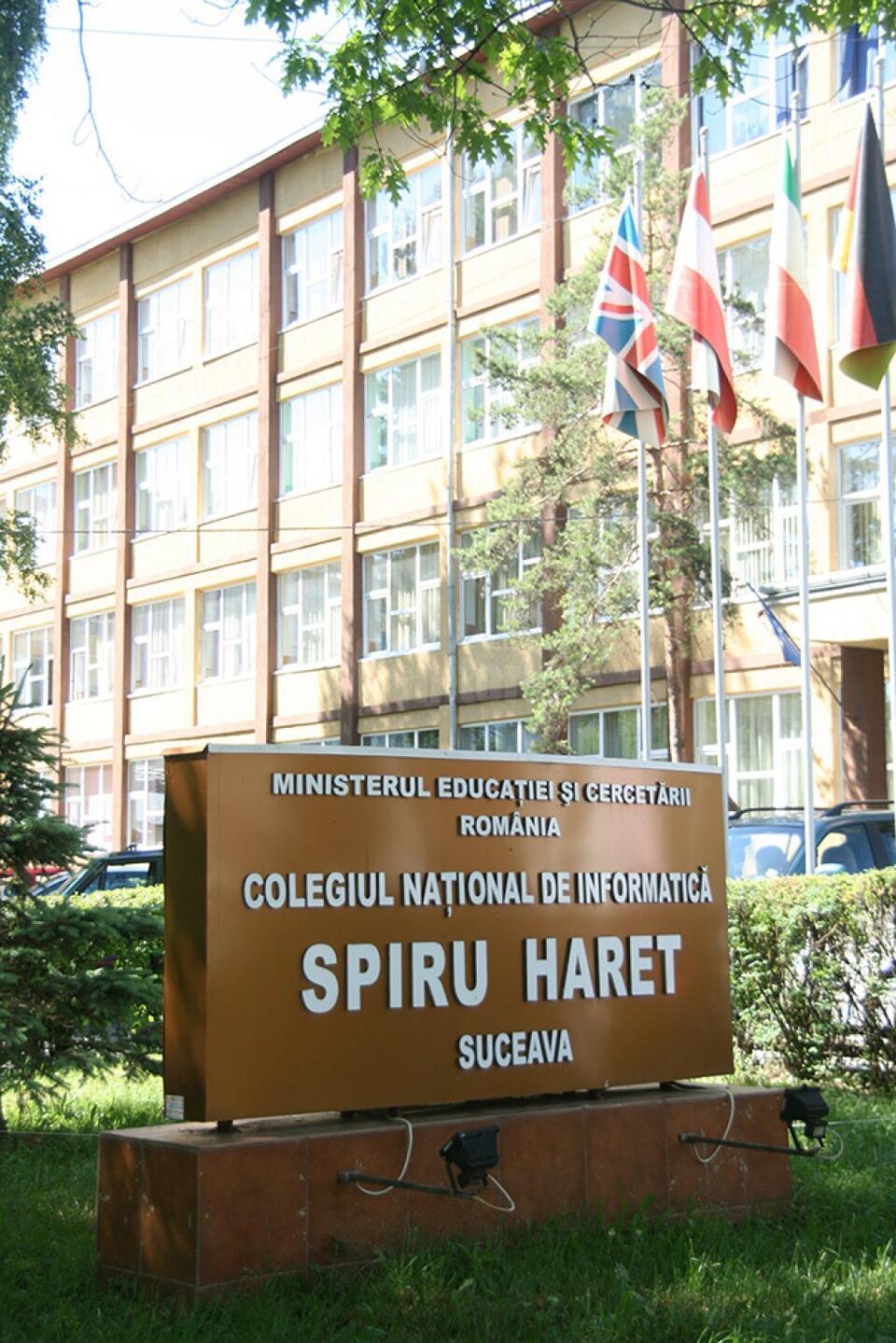 Colegiul Național de Informatică ”Spiru Haret”