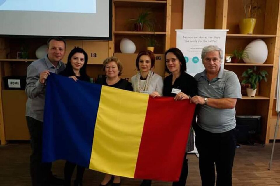 Cadre didactice sucevene, prezente la Forumul Internațional Menu For Change desfășurat la Praga
