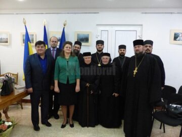 Măicuțele de la Voroneț, în mijlocul publicului cernăuțean