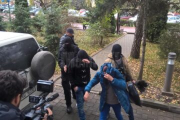 Nu mai puțin de 28 de persoane sunt audiate la DIICOT Suceava