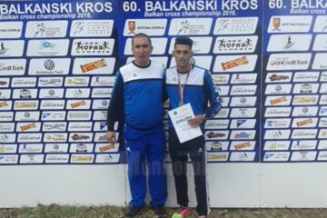 Atletul Andrei Dorin Rusu, alături de antrenorul Cristian Prâsneac