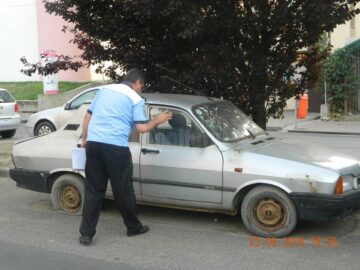 120 de mașini abandonate pe străzile Sucevei