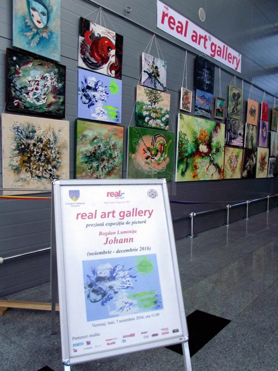 Expoziție de pictură la Real Art Gallery