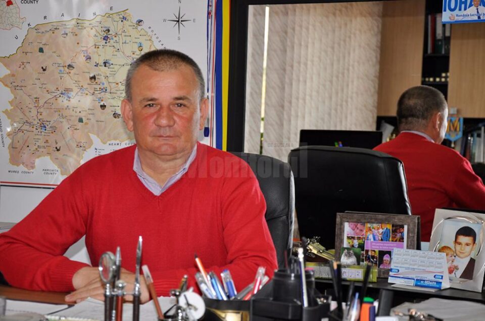 Primarul comunei Adâncata, Viorel Cucu