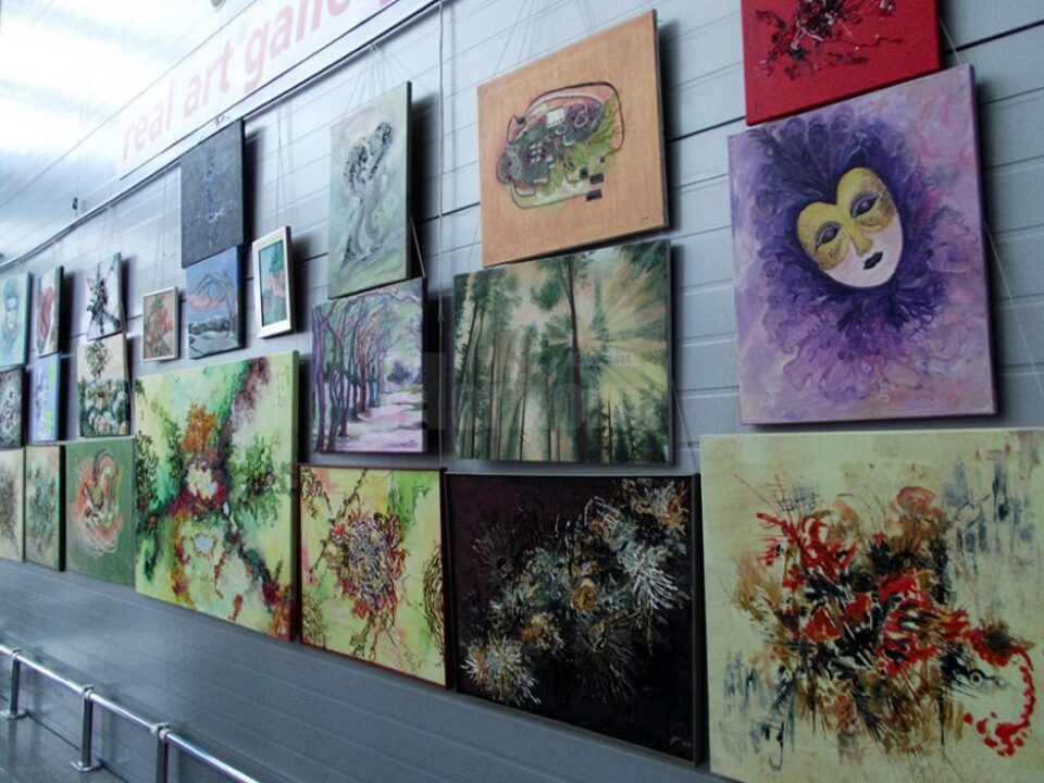 Expoziție de pictură la Real Art Gallery