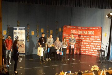 Formația „Simbol” a Colegiului de Artă „Ciprian Porumbescu” Suceava