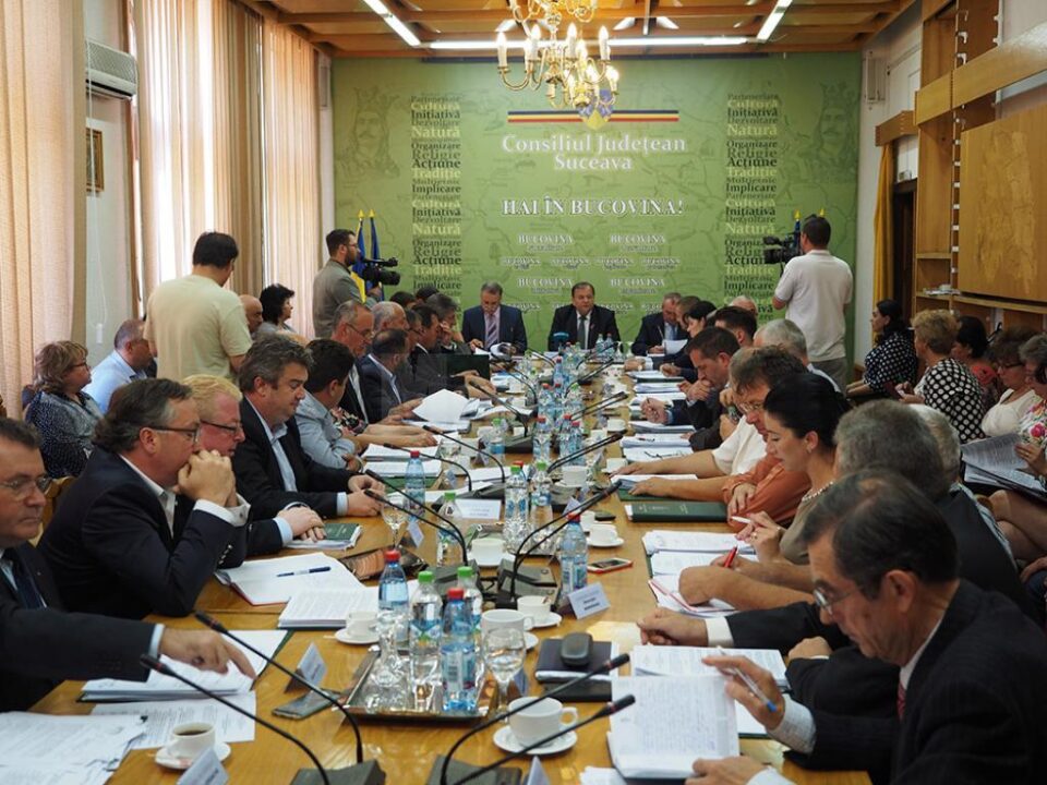 Consiliul Județean Suceava a aprobat, ieri, în unanimitate ultimele proceduri pentru proiectul ce trebuie depus până pe 16 noiembrie a.c. Consiliul Județean Suceava a aprobat, ieri, în unanimitate ultimele proceduri pentru proiectul ce trebuie depus până pe 16 noiembrie a.c.