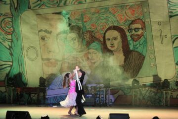 Miss și Mister Boboc la Colegiul de Artă “Ciprian Porumbescu”, aleși după un spectacol “Selfie time”