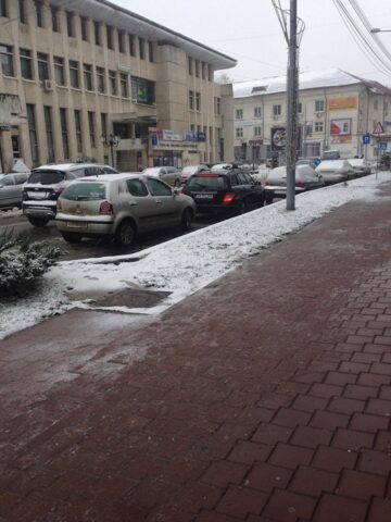 22 de mașini de intervenție la deszăpezire, scoase pe străzile Sucevei