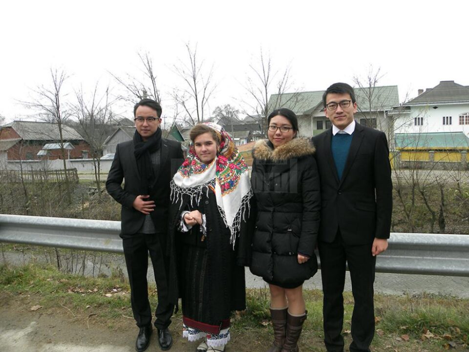 Oaspeții din China