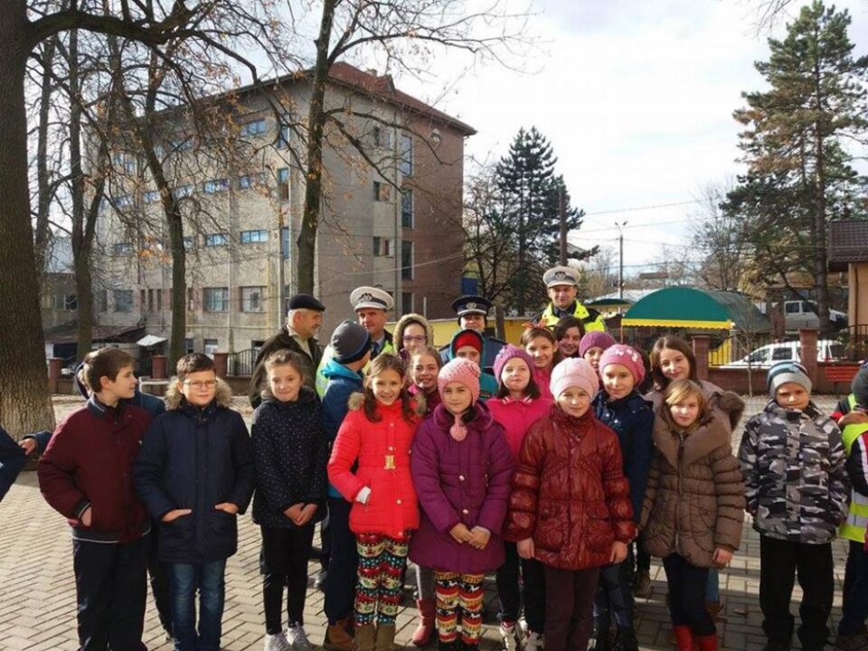 „Săptămâna educației rutiere”, la Școala „Petru Mușat” Siret