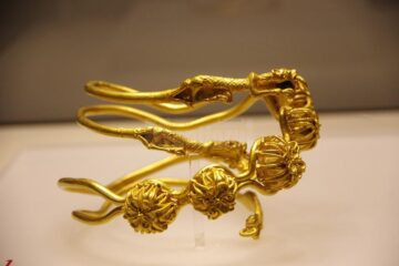 Obiecte din expoziția „Aurul și argintul antic al României", de la Muzeul de Istorie