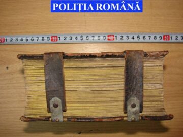 Flagrant în fața Muzeului de Istorie, cu un sucevean care încerca să vândă cărți de patrimoniu de 20.000 de euro
