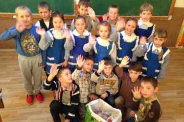 Activitatea face parte din proiectul de voluntariat „Săptămâna legumelor și a fructelor donate”