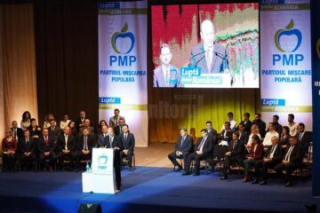 Traian Băsescu a venit la Suceava pentru a-i susține pe candidații PMP pentru alegerile parlamentare