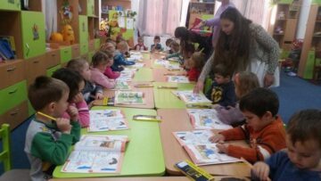 Schimb de rol. 20 de copii au fost pentru o zi pompieri, avocați, piloți, profesori sau medici