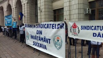Sindicaliști din toată țara au cerut oficialilor de la București plata dobânzilor datorate