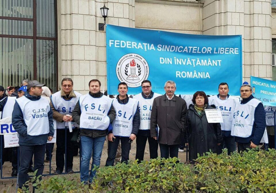 Sindicaliști din toată țara au cerut oficialilor de la București plata dobânzilor datorate