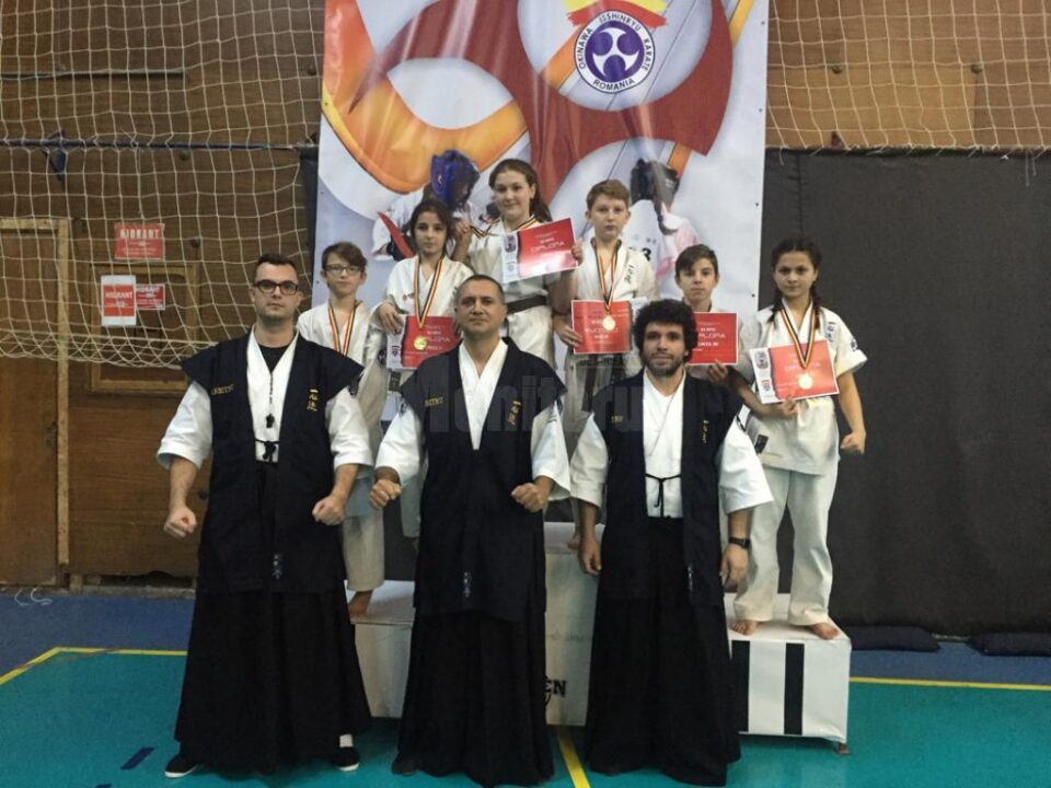 Sucevenii s-au întors cu șase medalii de la campionatul național de isshinryu