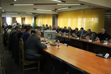 Aleșii locali suceveni au renunțat la haina politică, votând strict în interesul cetățenilor și al orașului, în privința amenajării unui nou LIDL, în Zamca