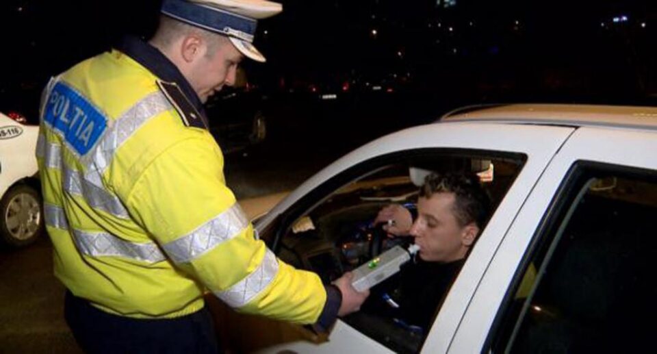 Peste 300 de șoferi au fost verificați cu etilotestul
