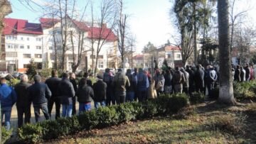 Steliana Miron, Dumitru Mihalescul și echipa liberală i-au adus un omagiu lui Iancu Flondor, artizanul Unirii Bucovinei cu România