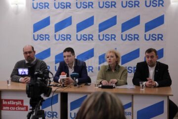 Nicușor Dan a venit la Suceava pentru a-i susține pe candidații USR pentru alegerile parlamentare