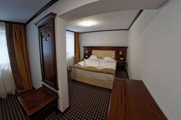 Cabana Rarău a fost redeschisă în totalitate, devenind una dintre cele mai frumoase atracții din Bucovina