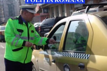 Aproape jumătate din taxiurile verificate de polițiști prezentau nereguli