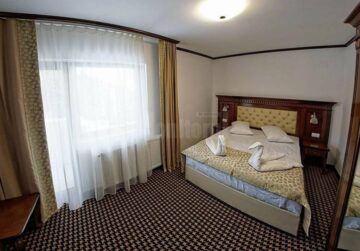 Cabana Rarău a fost redeschisă în totalitate, devenind una dintre cele mai frumoase atracții din Bucovina