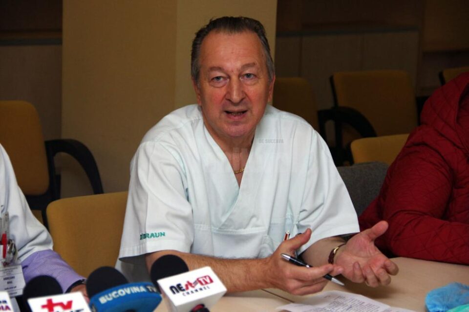 Dr. Dorin Stănescu: ”Suntem foarte atenți la infecțiile nosocomiale, să le manageriem bine, să nu le scăpăm din mână" Dr. Dorin Stănescu: ”Suntem foarte atenți la infecțiile nosocomiale, să le manageriem bine, să nu le scăpăm din mână"