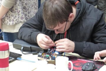 Competitorii vor lucra 25 de ore non-stop