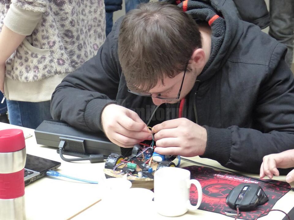 Concurs maraton de 25 de ore non-stop, în domeniul tehnic, la Universitatea din Suceava
