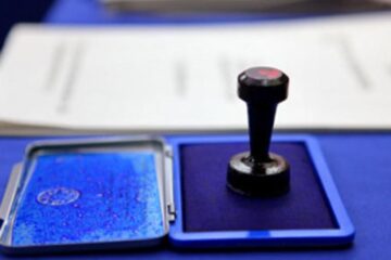 Coruperea alegătorilor, frauda la vot sau încălcarea confidențialității votului sunt doar câteva dintre faptele pentru care pedeapsa prevăzută de lege este cu închisoare de la 6 luni la 3 ani