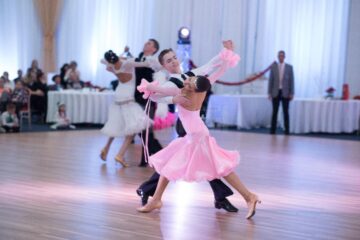 Peste 450 de sportivi, sâmbătă, la "Bucovina Dance Cup"