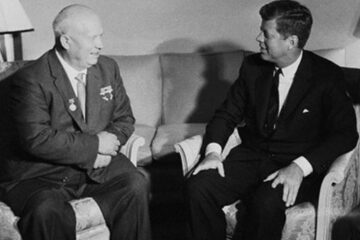 „Expoziție de stradă”