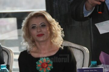 „Manual de stări”, o călătorie de cunoaștere a sinelui propusă de Brîndușa Sorina Bialy