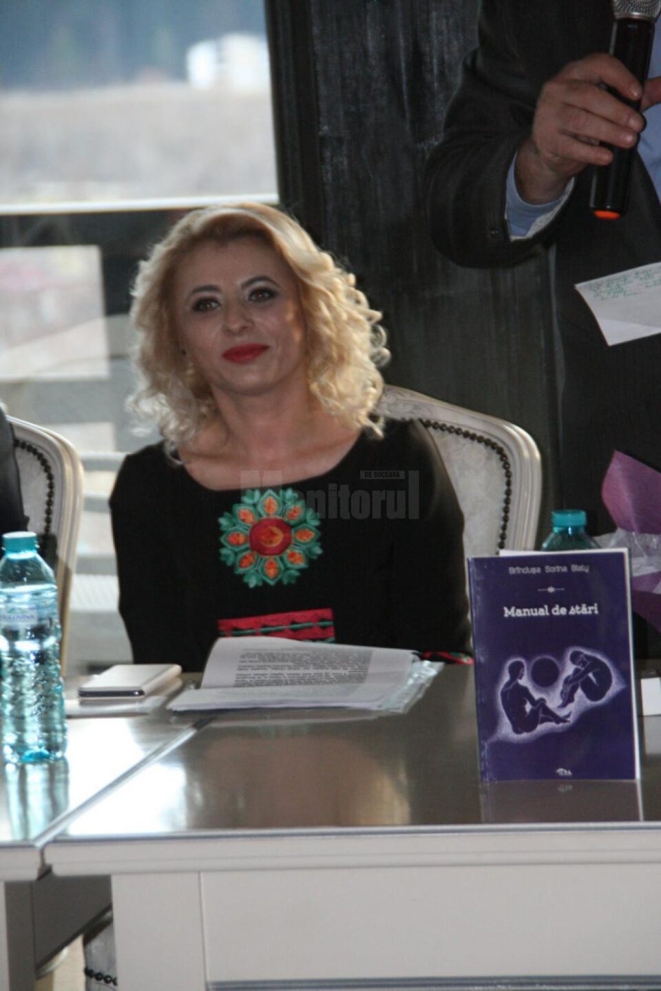 „Manual de stări”, o călătorie de cunoaștere a sinelui propusă de Brîndușa Sorina Bialy
