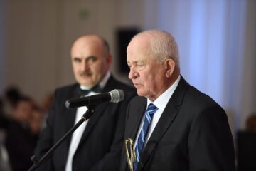 Apreciere, recunoaștere și povești de viață impresionante, la ediția aniversară a Galei „Top 10 Suceveni” - Foto Artistul