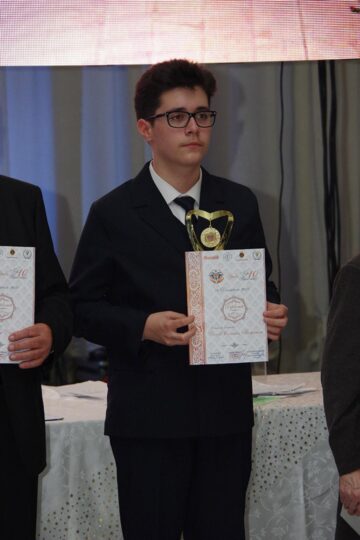Apreciere, recunoaștere și povești de viață impresionante, la ediția aniversară a Galei „Top 10 Suceveni” - Foto Artistul