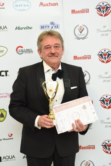 Marius Ursaciuc, primarul care a reînviat mândria de a fi humorean - Foto Artistul