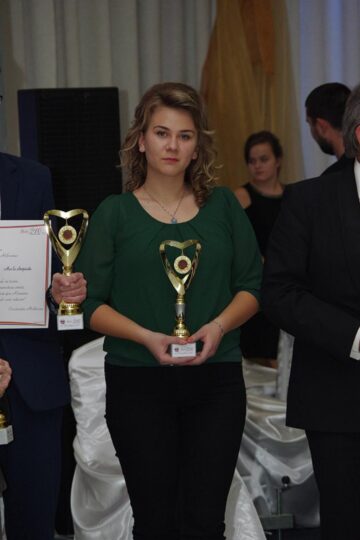 Apreciere, recunoaștere și povești de viață impresionante, la ediția aniversară a Galei „Top 10 Suceveni” - Foto Artistul