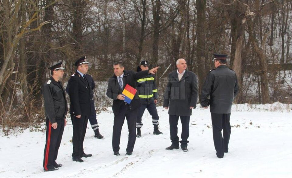 Primăria Siret a predat terenul pe care va fi amenajat centrul de pregătire pentru pompieri