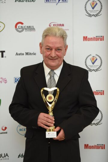 Brian Douglas, englezul care a făcut din voluntariat scopul vieții - Foto Artistul